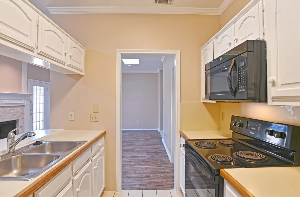 145 E Windsor Drive Denton TX 76209