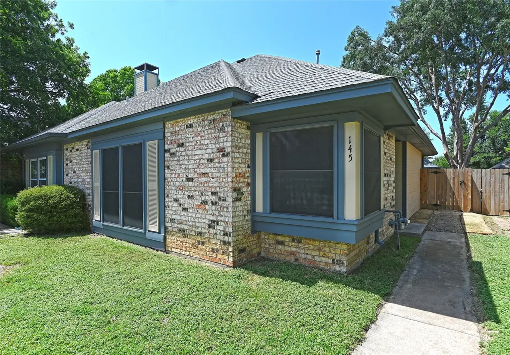 145 E Windsor Drive Denton TX 76209