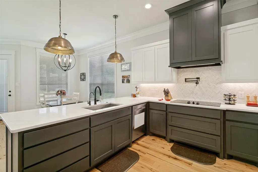 104 Bent Creek Court Cleburne TX 76033