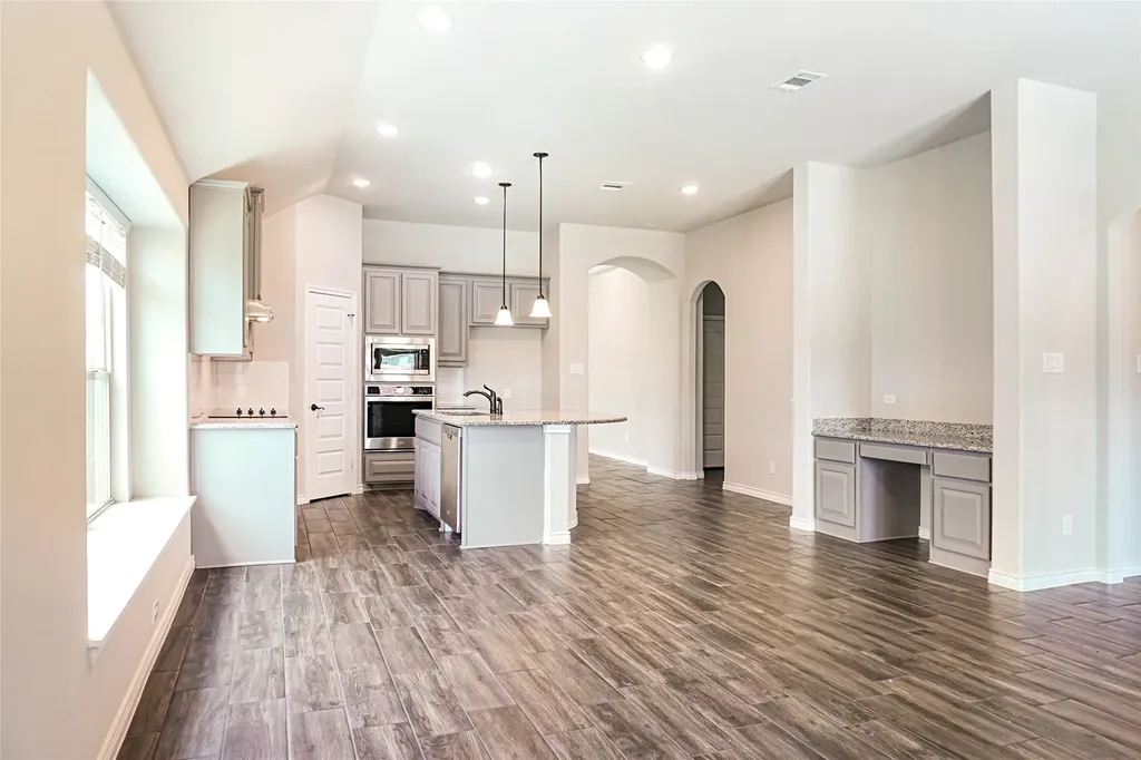 2636 Freemon Place Grand Prairie TX 75052