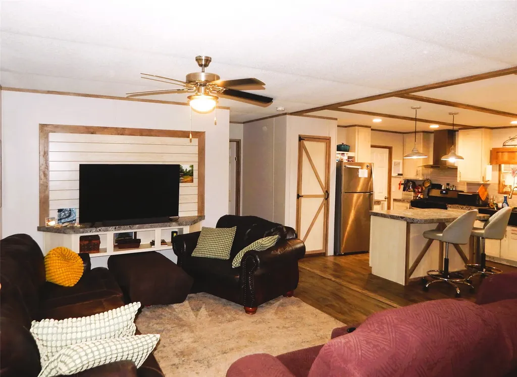 8909 Fm 1795 Big Sandy TX 75755