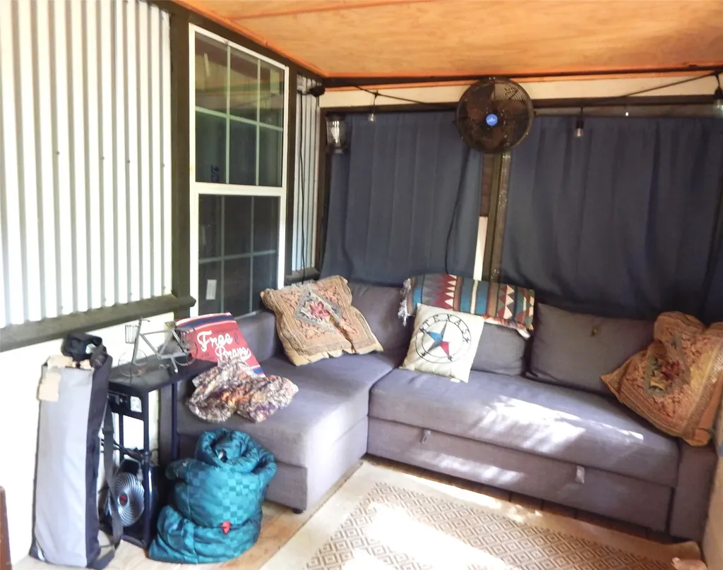 8909 Fm 1795 Big Sandy TX 75755