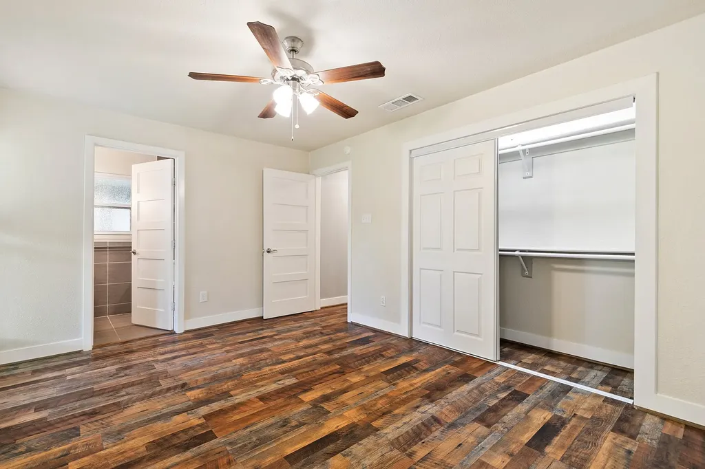 909 N Dove Road Grapevine TX 76051