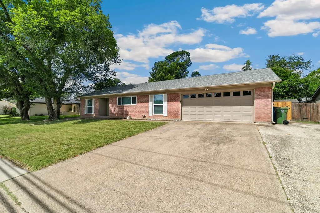 909 N Dove Road Grapevine TX 76051