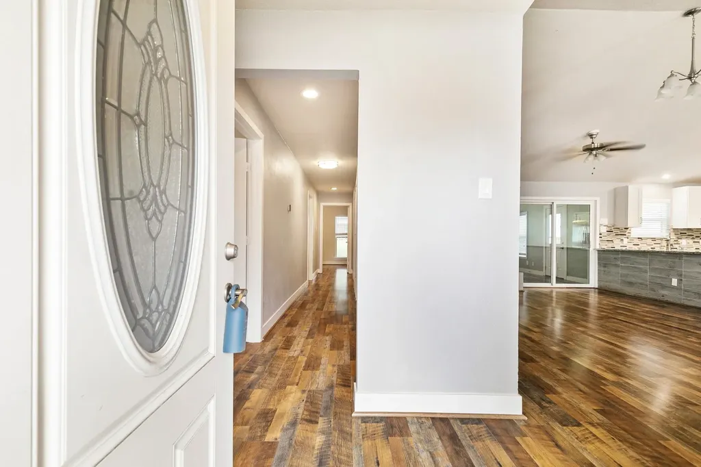 909 N Dove Road Grapevine TX 76051