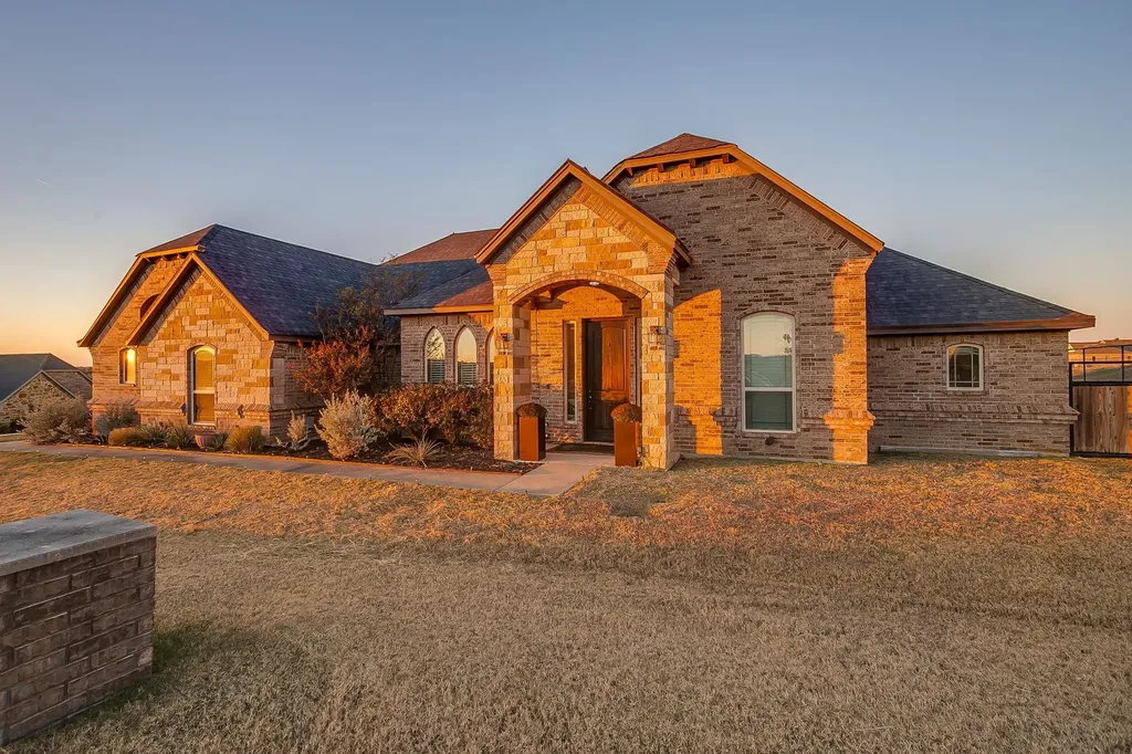 7320 Spring Ranch Court Godley TX 76044