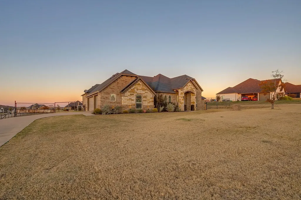 7320 Spring Ranch Court Godley TX 76044