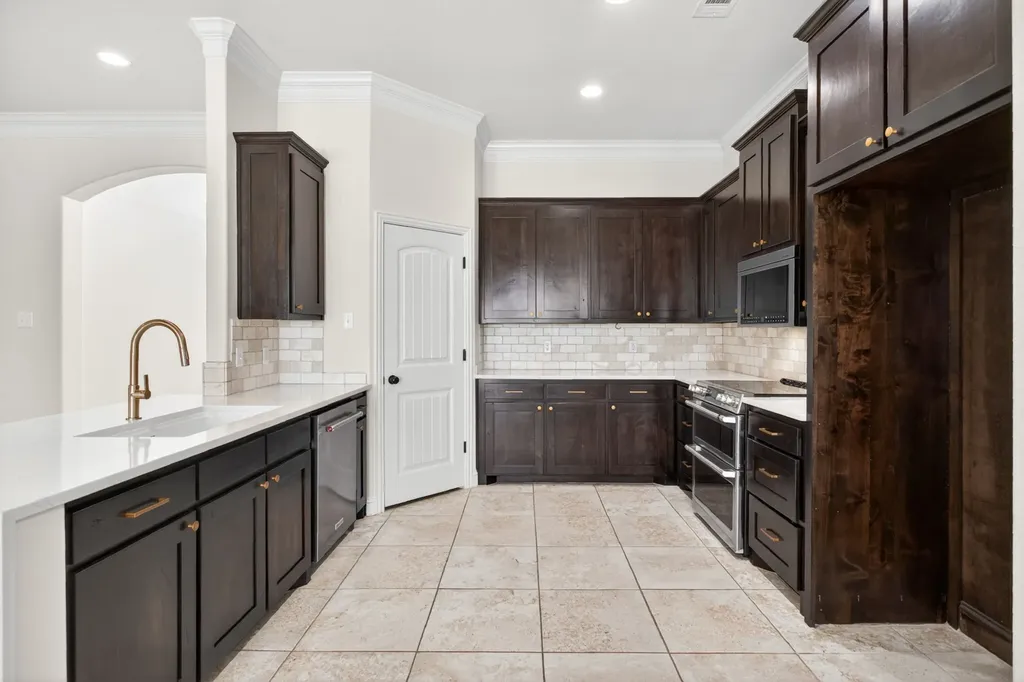 7320 Spring Ranch Court Godley TX 76044