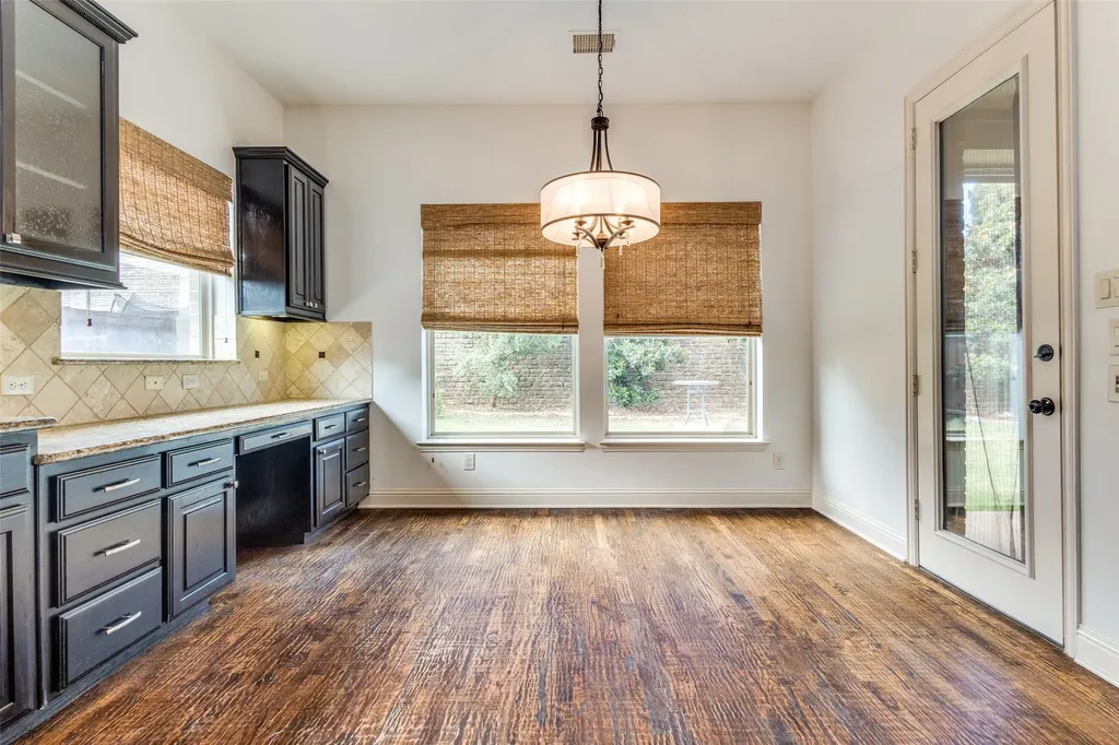 1436 Foster Street Lantana TX 76226