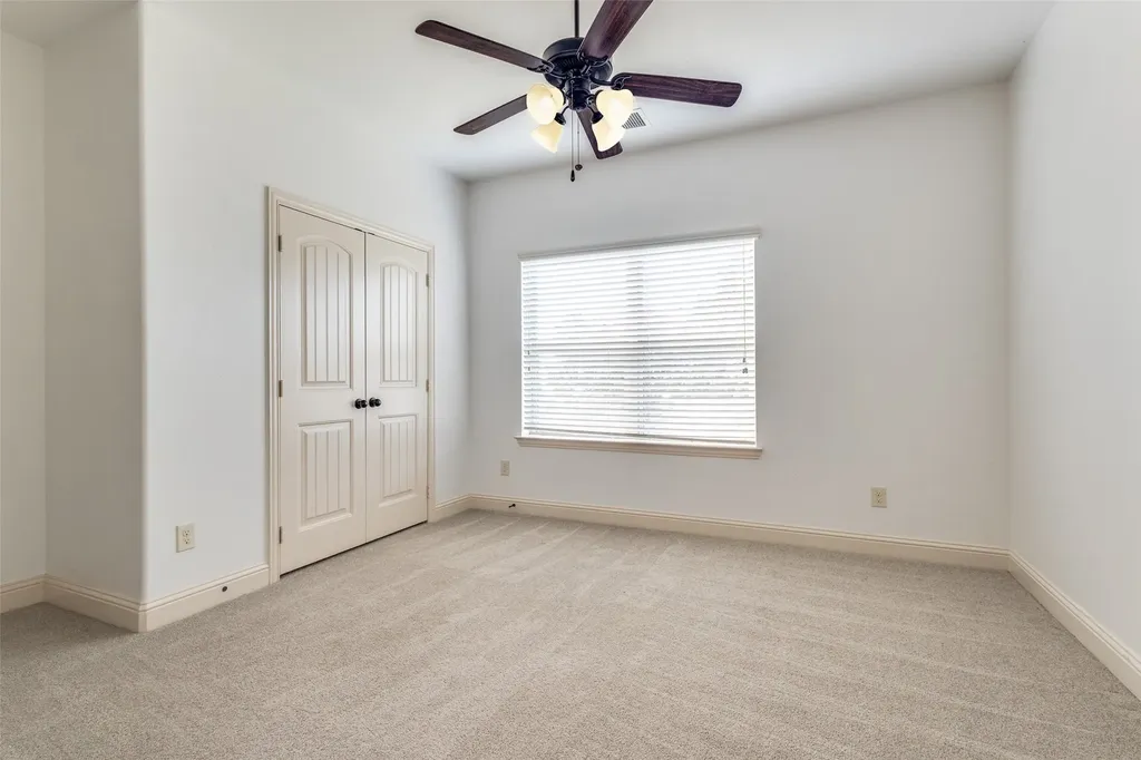 1436 Foster Street Lantana TX 76226