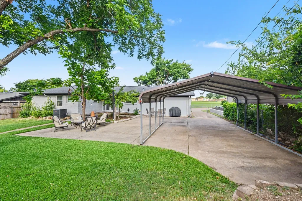9324 Clearwater Drive Dallas TX 75243