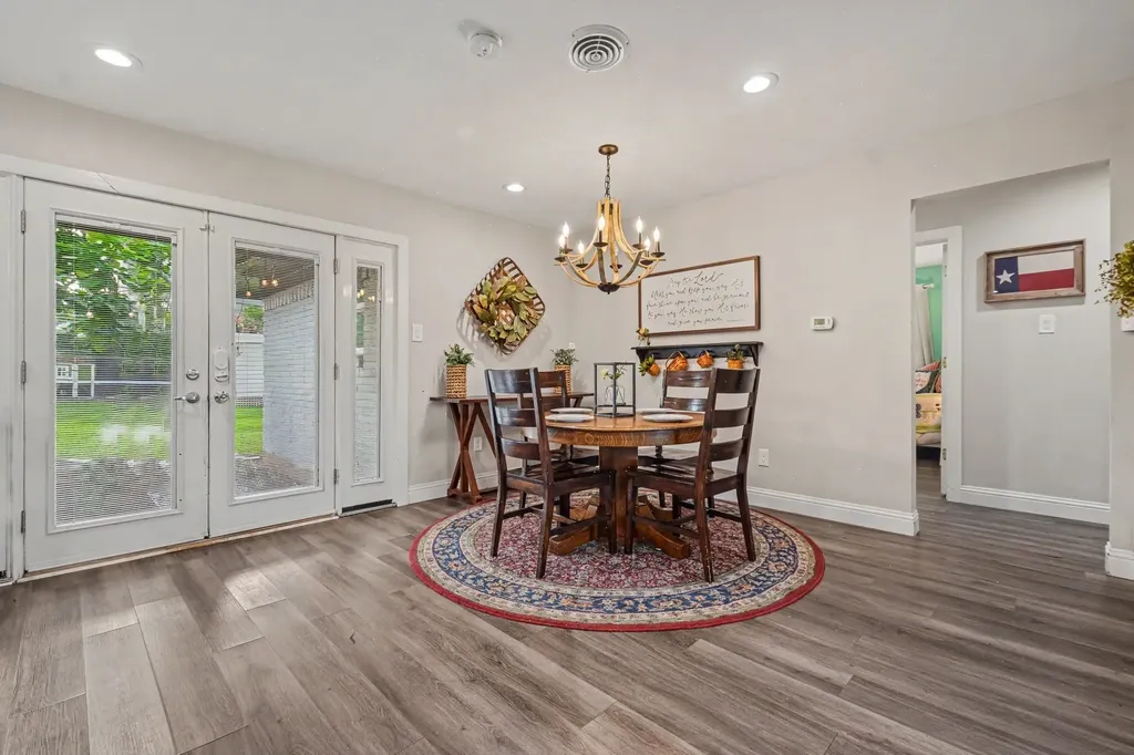 9324 Clearwater Drive Dallas TX 75243
