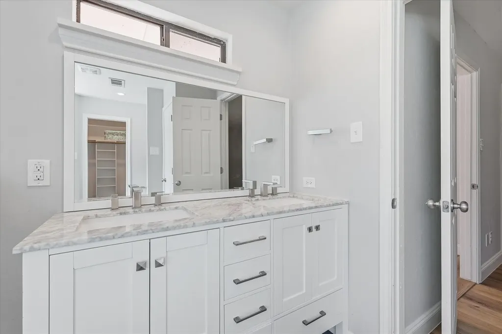 205 N Forest Lane Double Oak TX 75077
