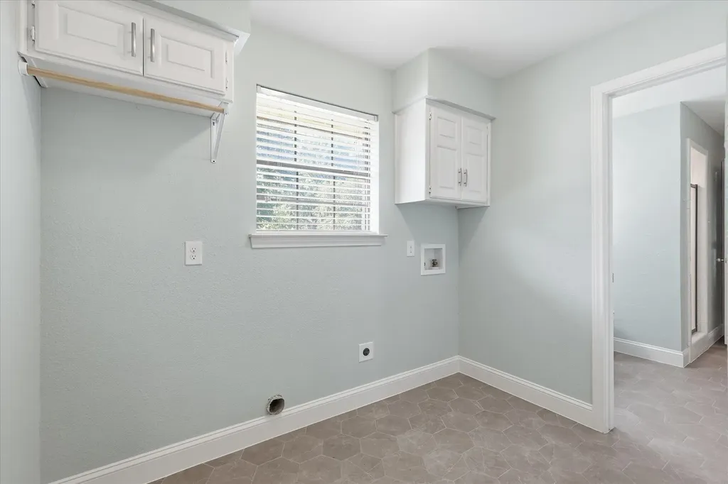 205 N Forest Lane Double Oak TX 75077