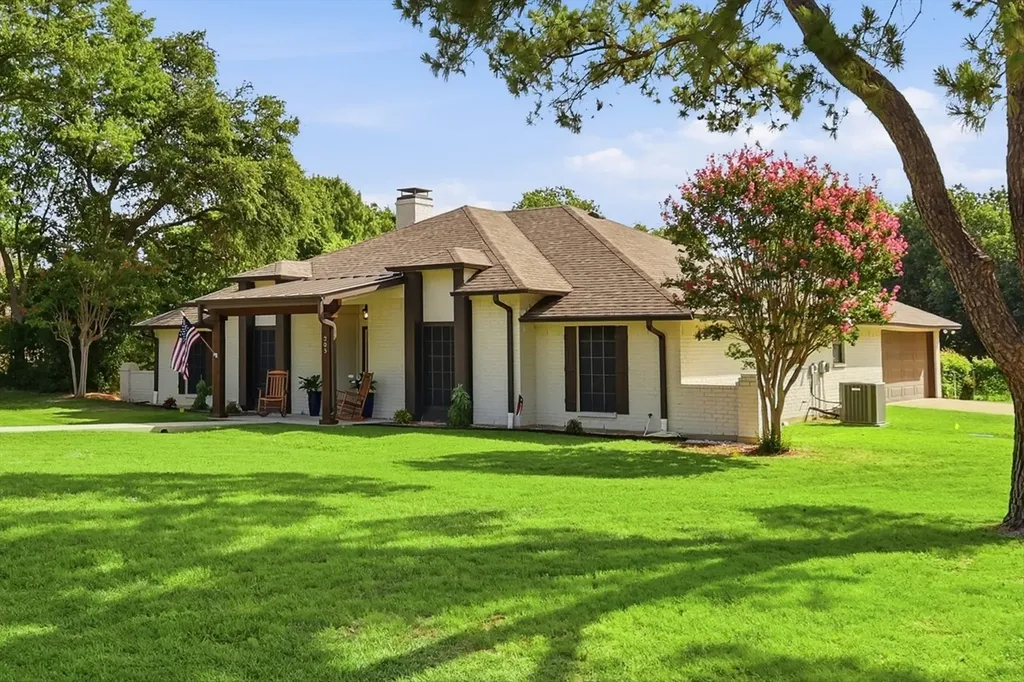 205 N Forest Lane Double Oak TX 75077