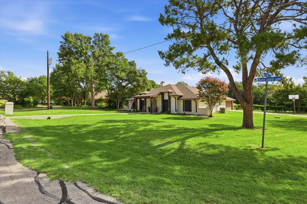 205 N Forest Lane Double Oak TX 75077