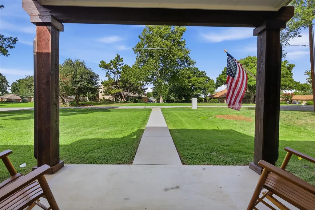 205 N Forest Lane Double Oak TX 75077