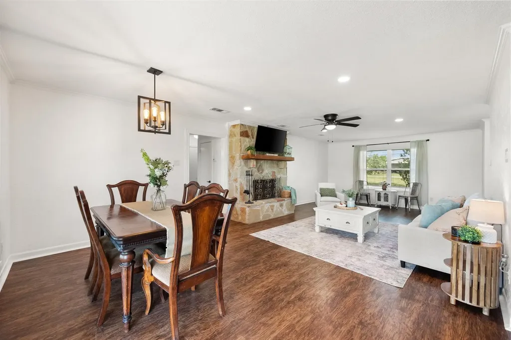 2003 Hamilton Lane Corsicana TX 75109