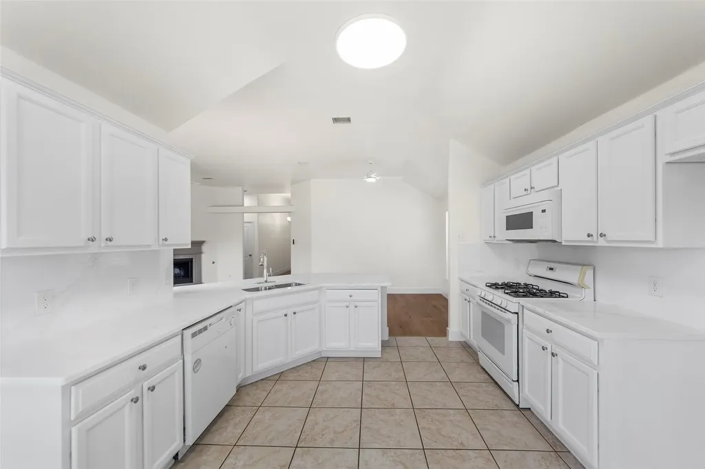 3004 Sweetleaf Drive Little Elm TX 75068