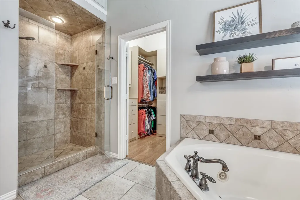 6429 Blacktree Drive Plano TX 75093