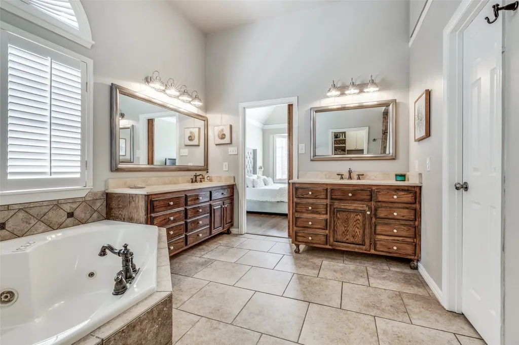 6429 Blacktree Drive Plano TX 75093