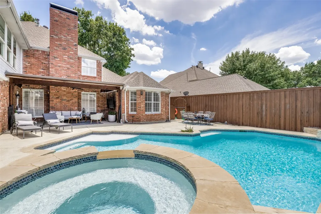 6429 Blacktree Drive Plano TX 75093