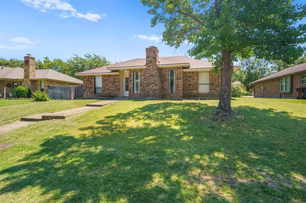 2101 Camellia Street Denton TX 76205