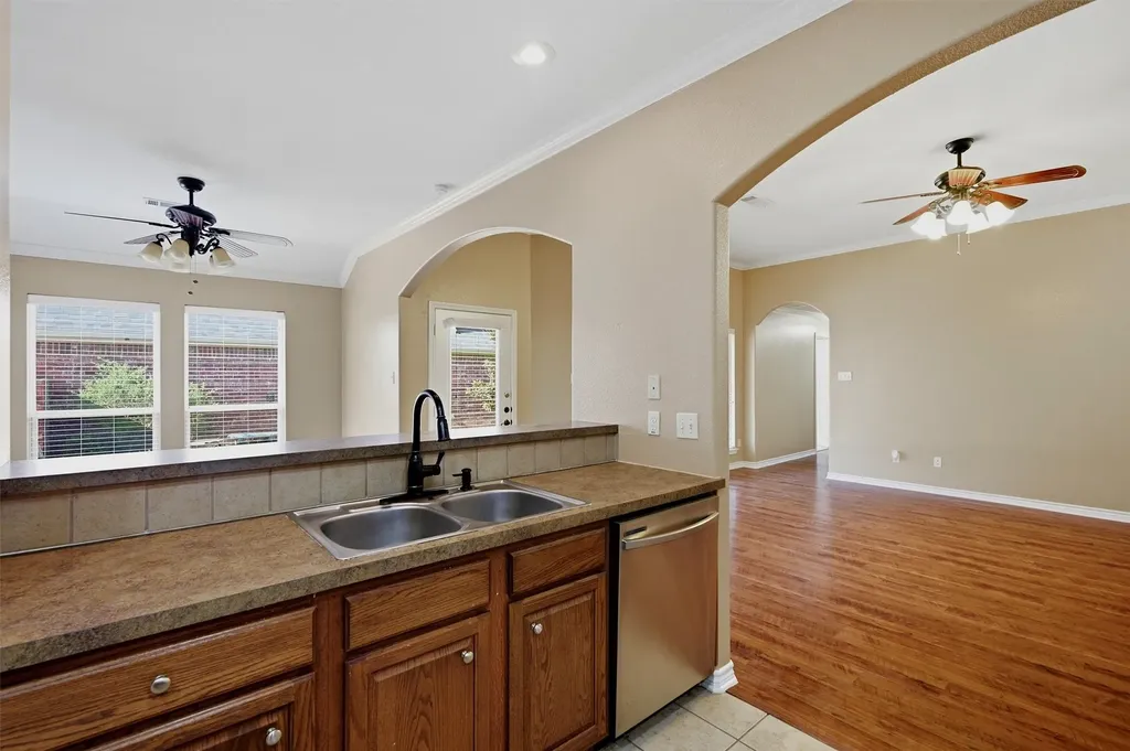 2704 Rex Cruse Drive Sherman TX 75092