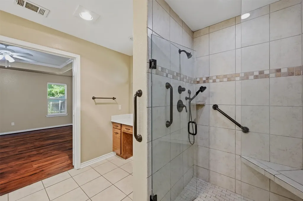 2704 Rex Cruse Drive Sherman TX 75092