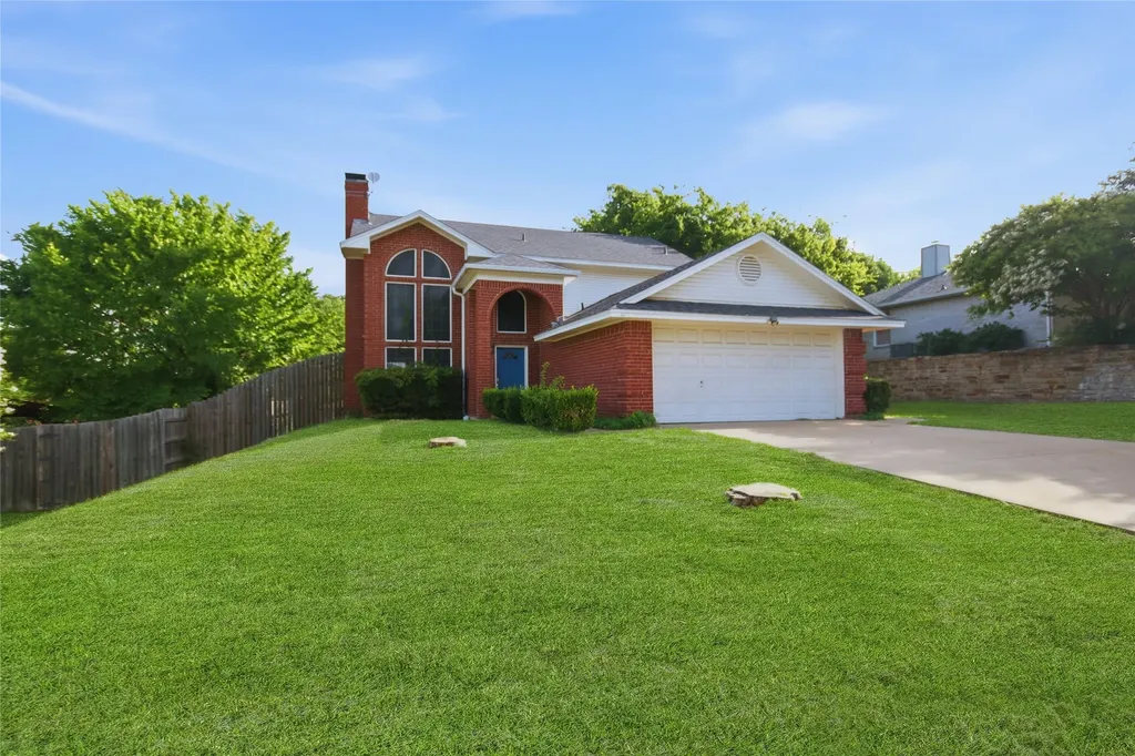 1406 Westbriar Drive Weatherford TX 76086