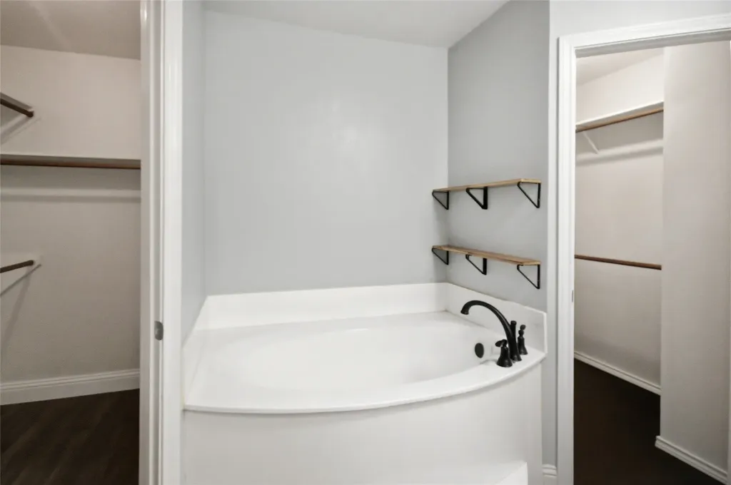 1406 Westbriar Drive Weatherford TX 76086