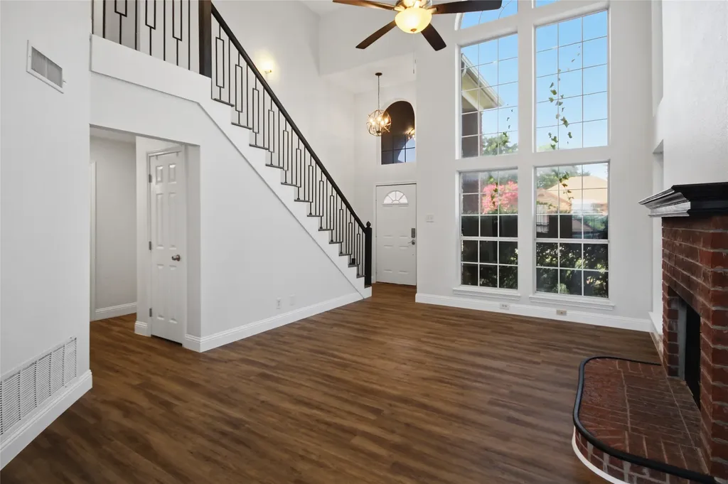 1406 Westbriar Drive Weatherford TX 76086