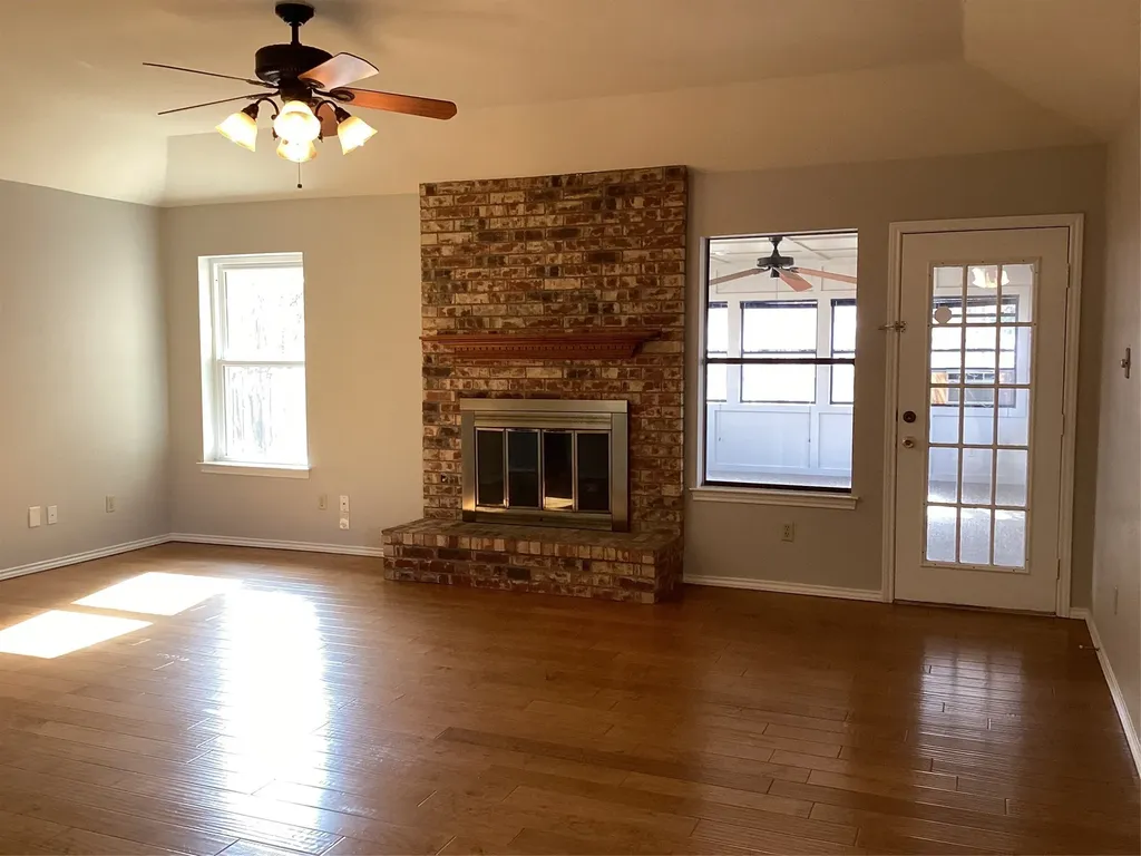 2841 Southridge Drive Grapevine TX 76051