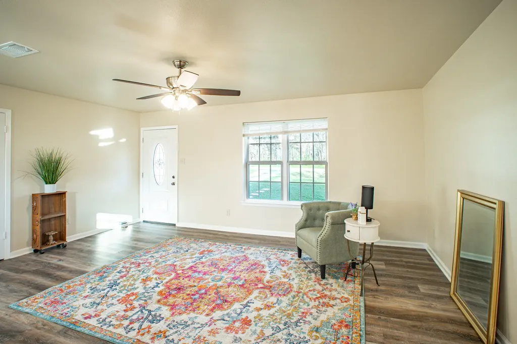 903 N Kaufman Mexia TX 76667