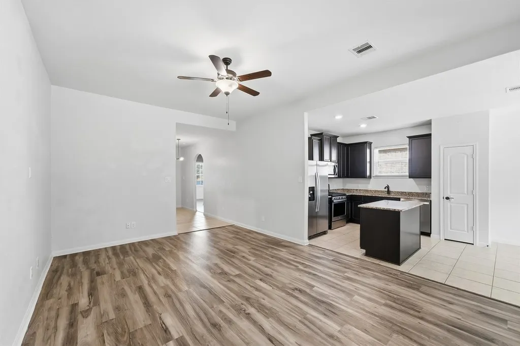 7707 Boulder Sunstone Lane Conroe TX 77304