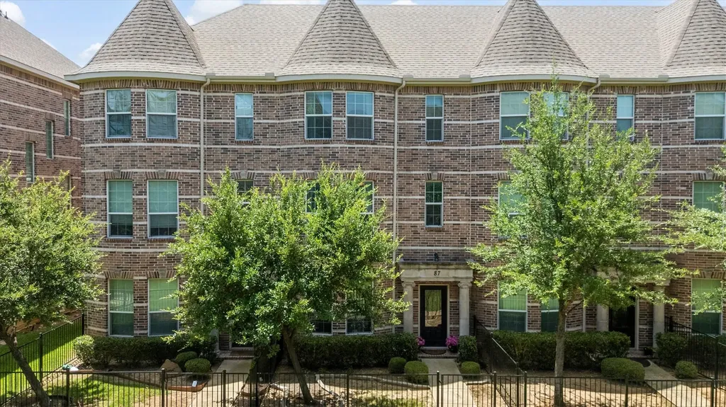 2500 Rockbrook Drive Lewisville TX 75067