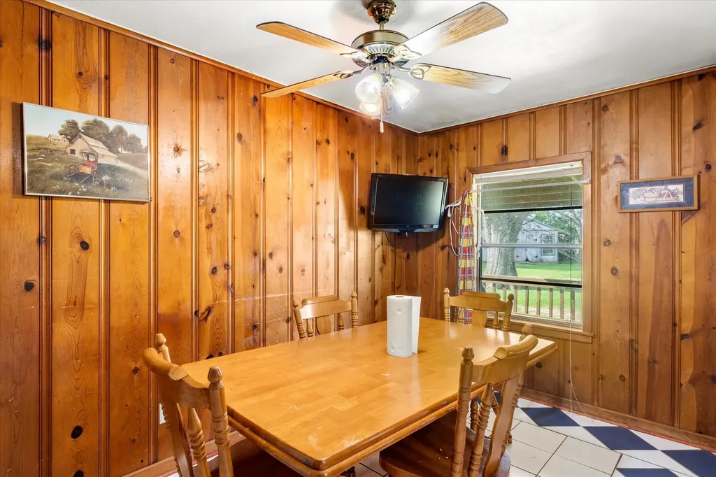 101 SE County Road 2240 Corsicana TX 75109