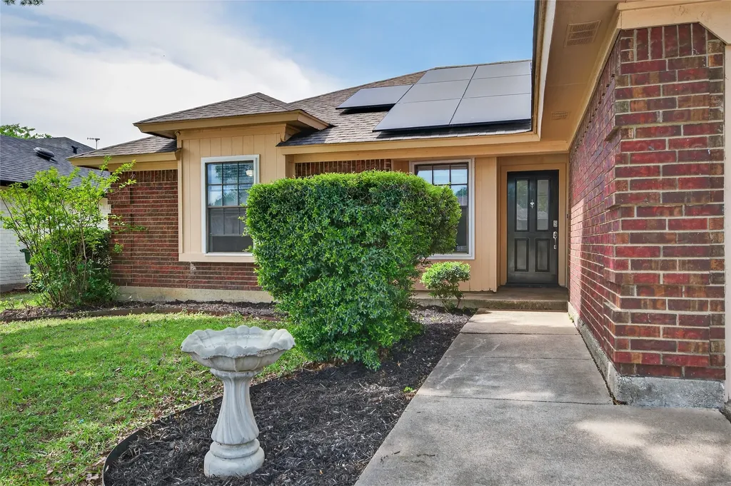 6637 Whitley Road Watauga TX 76148