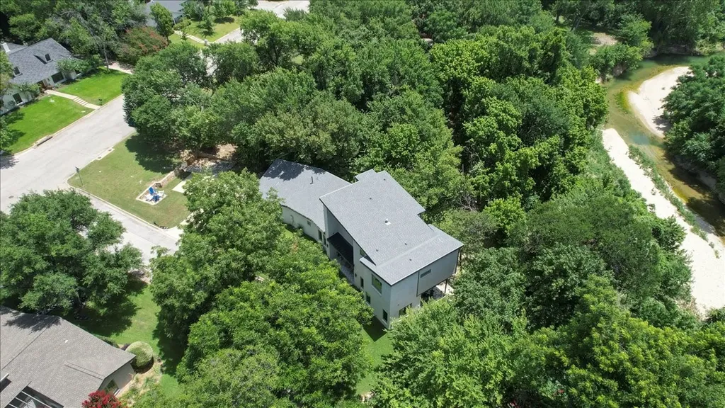 3751 Stoney Creek Court Fort Worth TX 76116