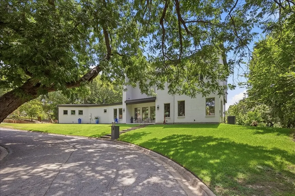 3751 Stoney Creek Court Fort Worth TX 76116