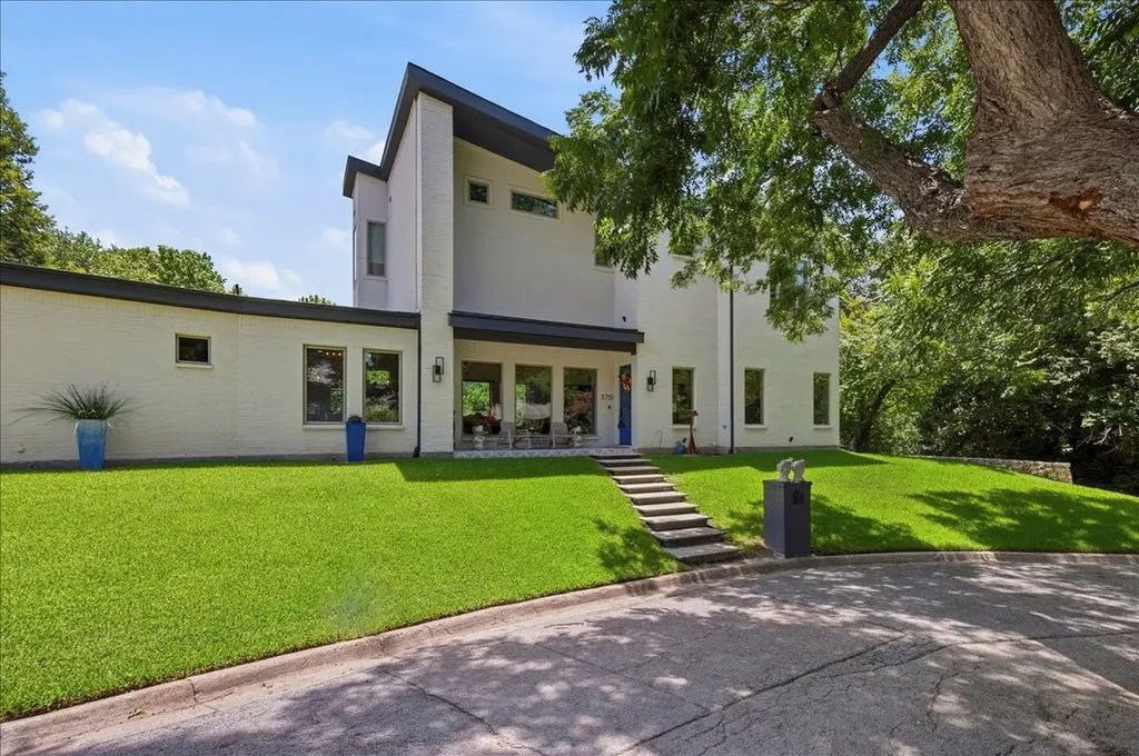 3751 Stoney Creek Court Fort Worth TX 76116