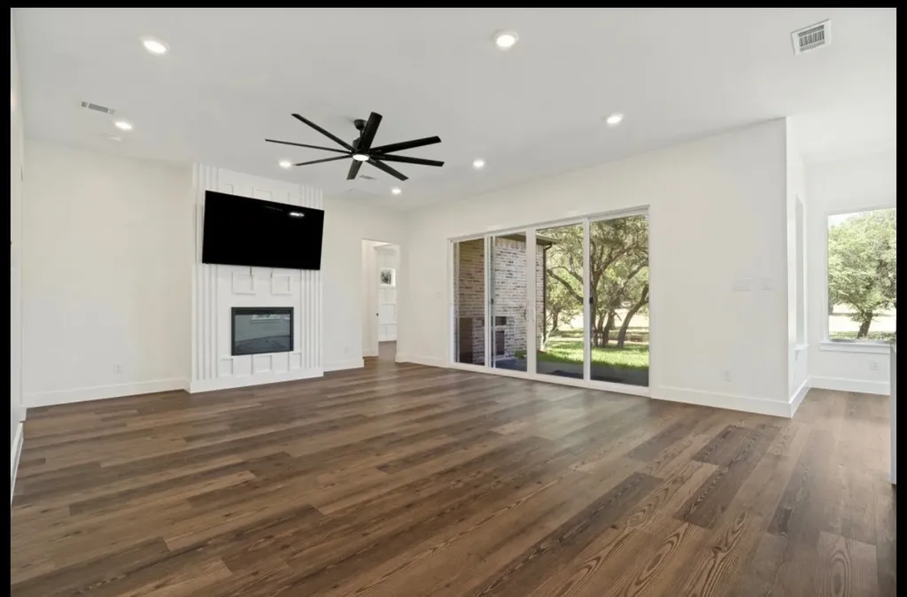 7082 Cedar Valley Drive Whitney TX 76692
