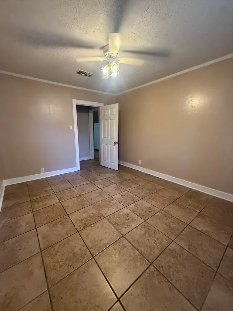 217 3rd Street Pinehill Springhill LA 71075