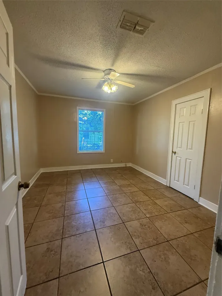 217 3rd Street Pinehill Springhill LA 71075