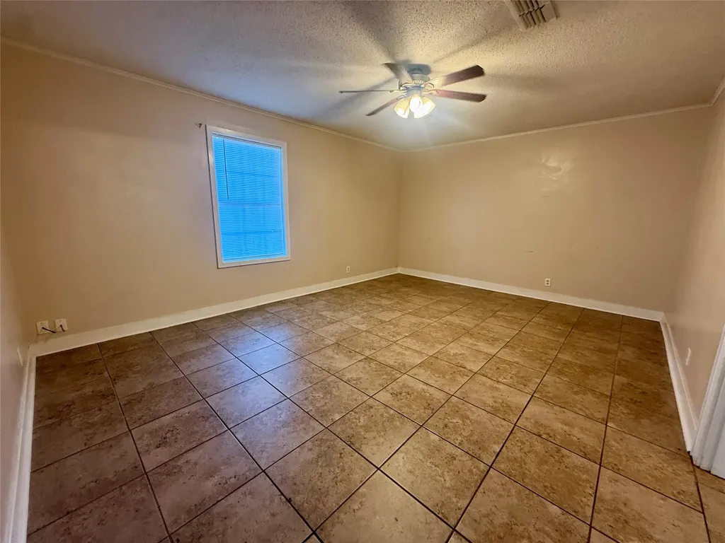 217 3rd Street Pinehill Springhill LA 71075