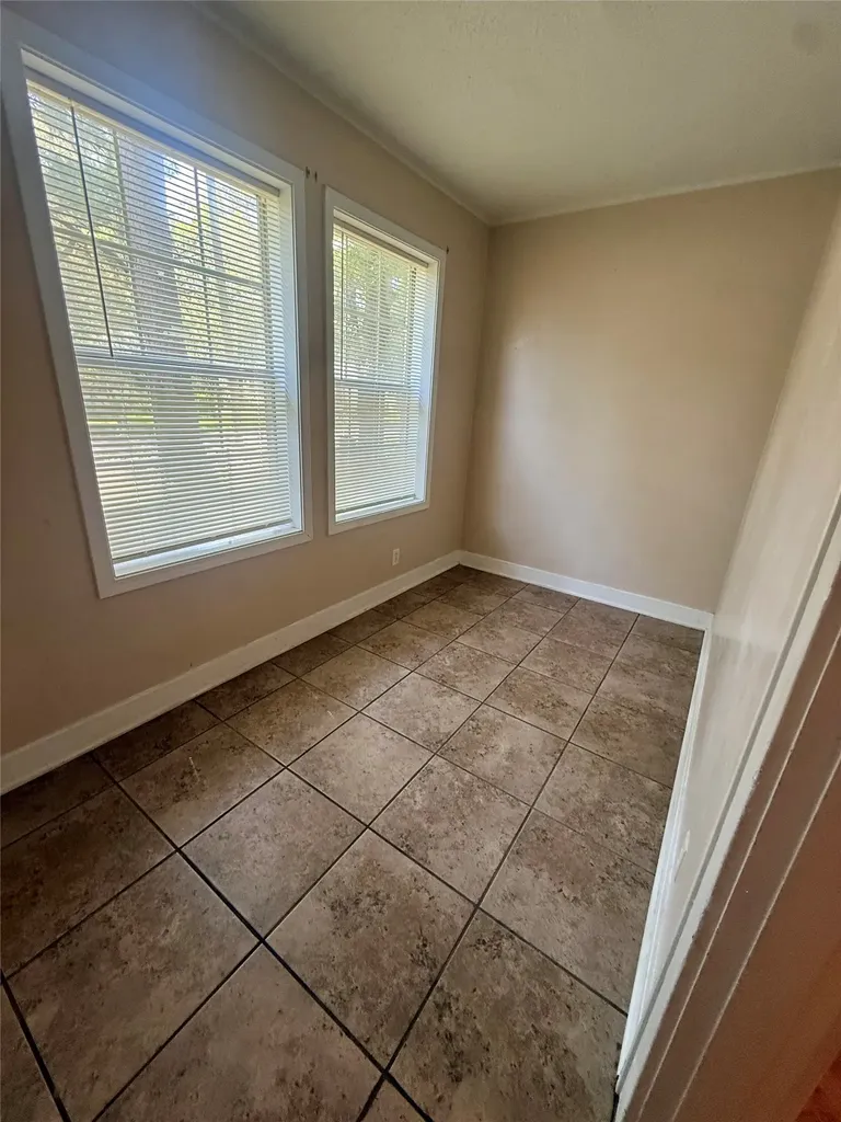217 3rd Street Pinehill Springhill LA 71075