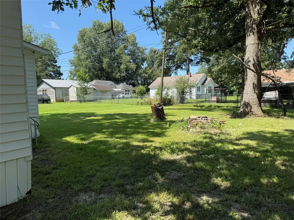 217 3rd Street Pinehill Springhill LA 71075