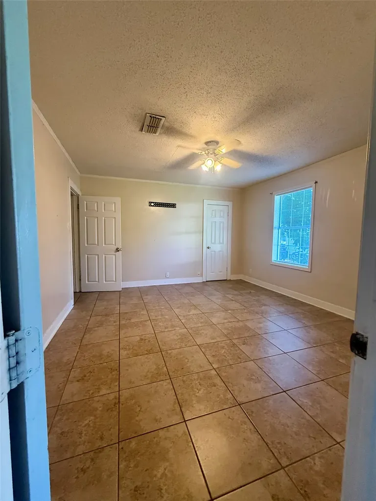 217 3rd Street Pinehill Springhill LA 71075