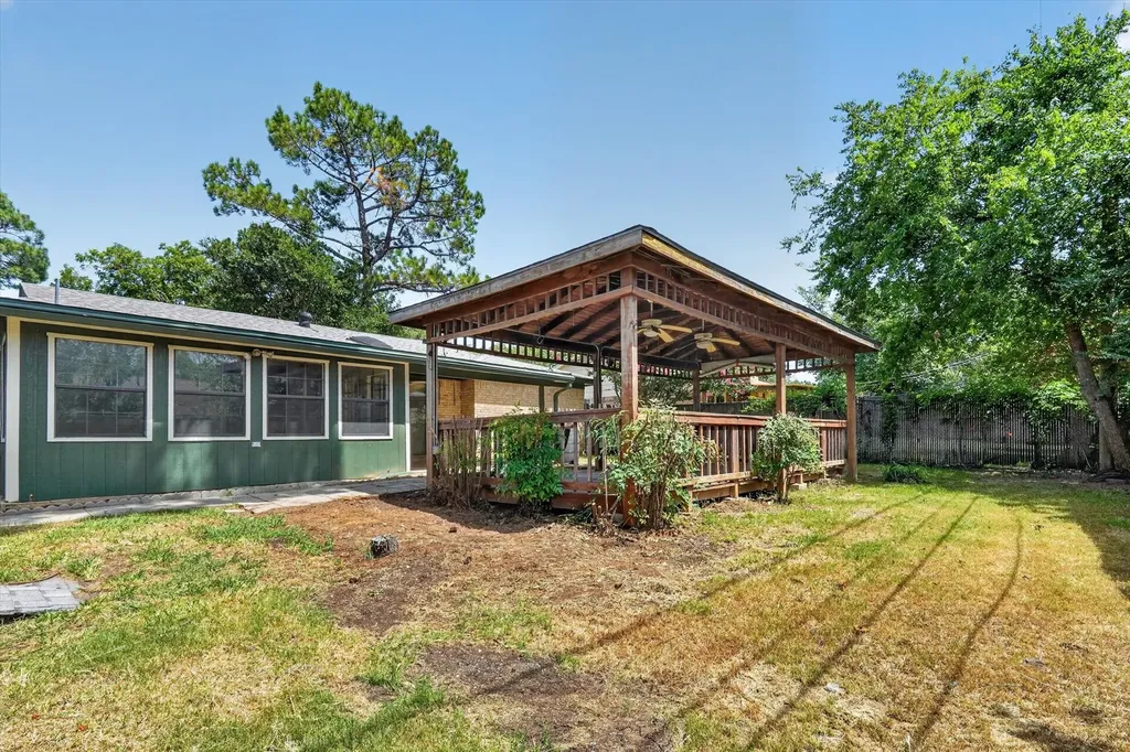 2512 Bent Tree Lane Arlington TX 76016
