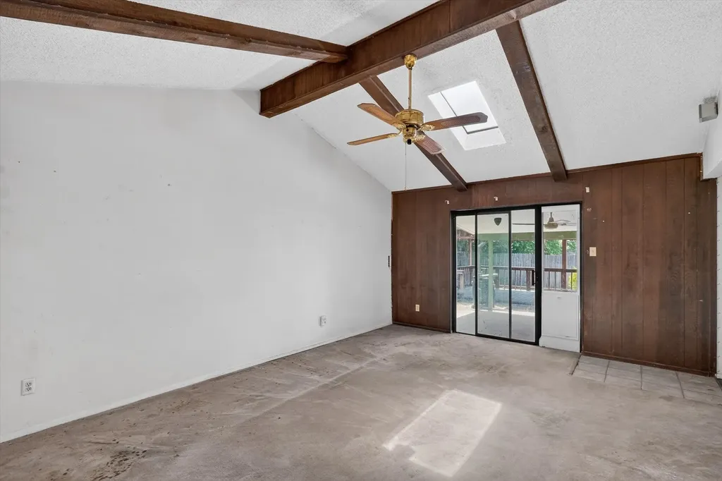 2512 Bent Tree Lane Arlington TX 76016